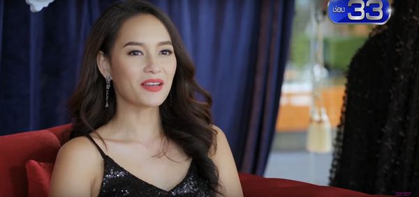 Bạn thích "Cứu tinh nàng thiên nga" hay cuồng chị đại Bee Namthip? (3) Bạn thích "Cứu tinh nàng thiên nga" hay cuồng chị đại Bee Namthip? (3)