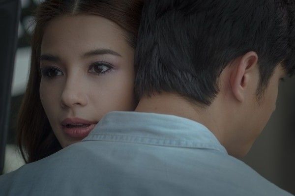Cặp đôi "Tình người duyên ma" tái ngộ trong phim cổ trang xuyên không (2) Cặp đôi "Tình người duyên ma" tái ngộ trong phim cổ trang xuyên không (2)