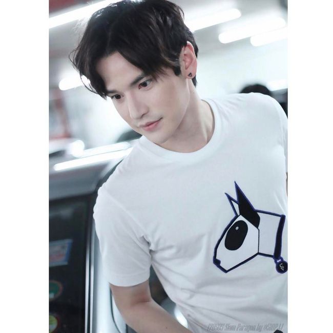 Tìm hiểu về dàn trai xinh gái đẹp của "Hoàng Cung" phiên bản Thái (8) Tìm hiểu về dàn trai xinh gái đẹp của "Hoàng Cung" phiên bản Thái (8)