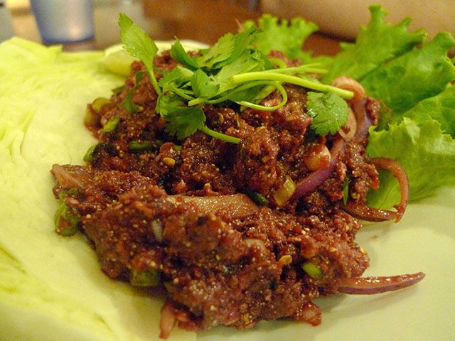10 món ăn đường phố Thái Lan khiến du khách nhìn thấy là chạy mất dép (3)