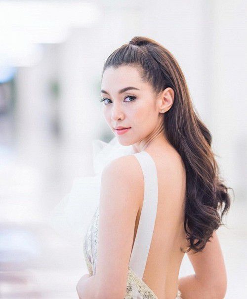 Pee Kaew Nang Hong: Diễn viên ổn nhưng kịch bản quá nhàm chán (6)