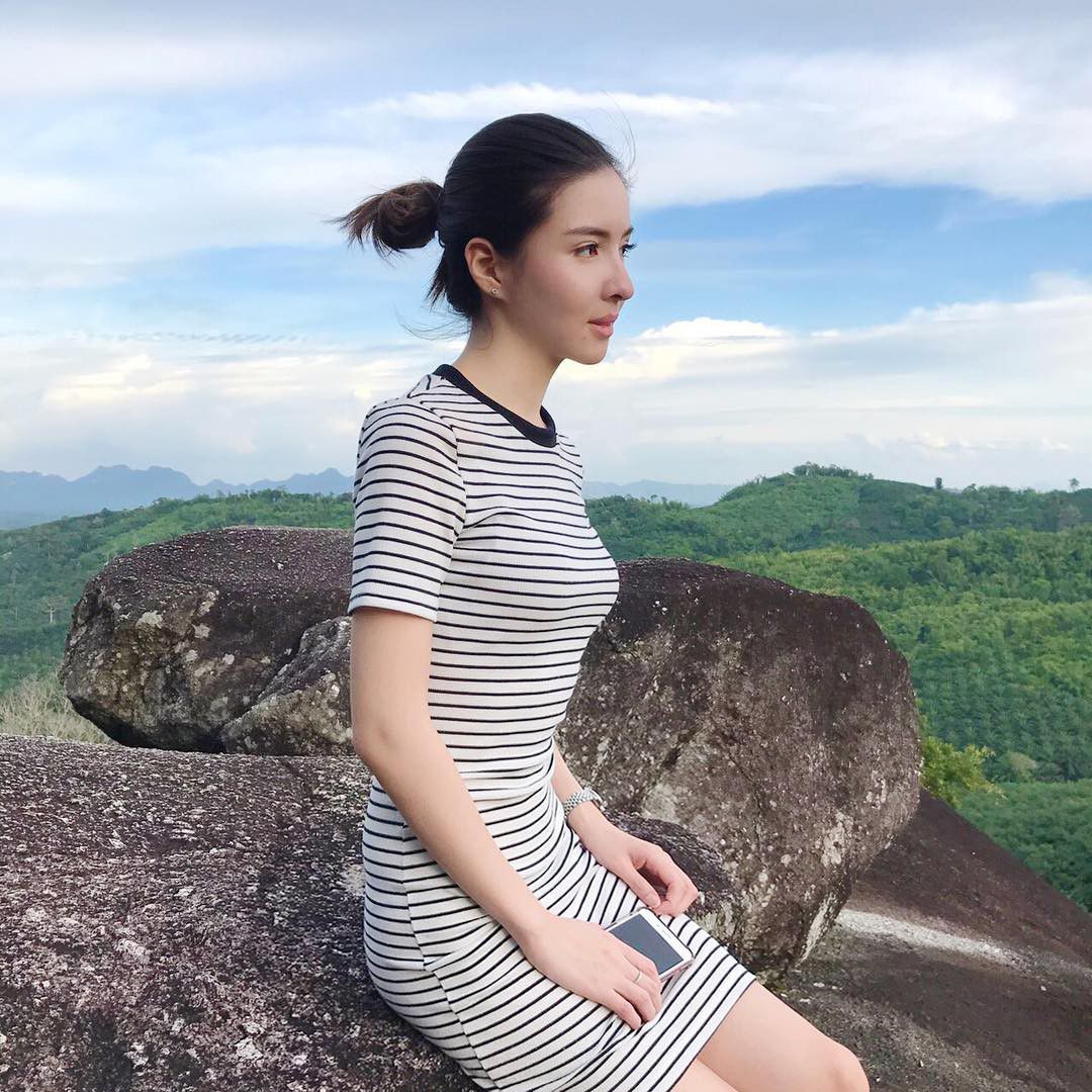 Đau xót nữ diễn viên Thái Lan Natnicha "Nong In" qua đời khi mới 20 tuổi (18)