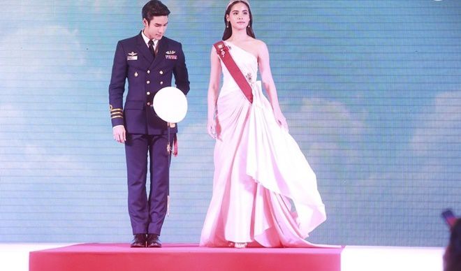 Likit Ruk - The Crown Princess: Bom tấn Thái Lan 2018 của đài CH3 (10)