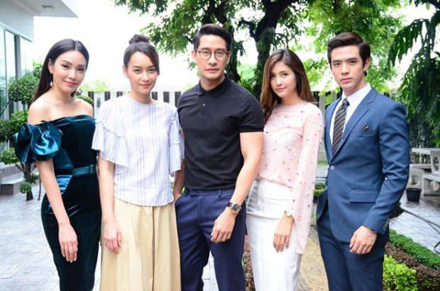 Bee Namthip tái hợp Pong Nawat trong dự án phim Mia 2018 (Người vợ) (12)