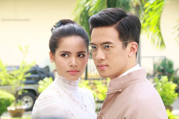 Tìm hiểu nội dung & dàn diễn viên phim Hương hoa thương nhớ Thái Lan (7)