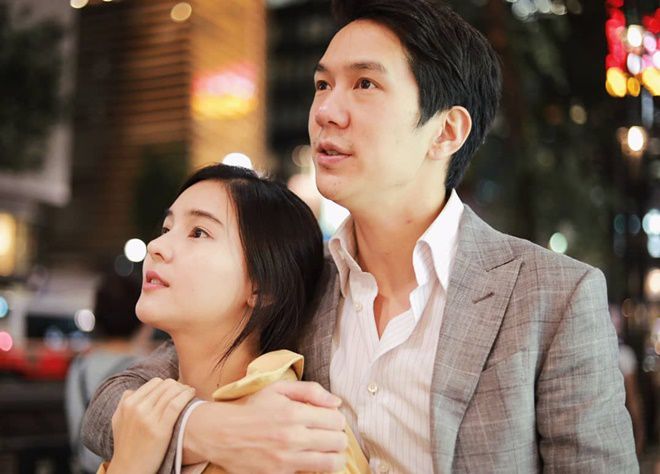 Aom Sushar hạnh phúc kỷ niệm tình yêu bên bạn trai doanh nhân (1)