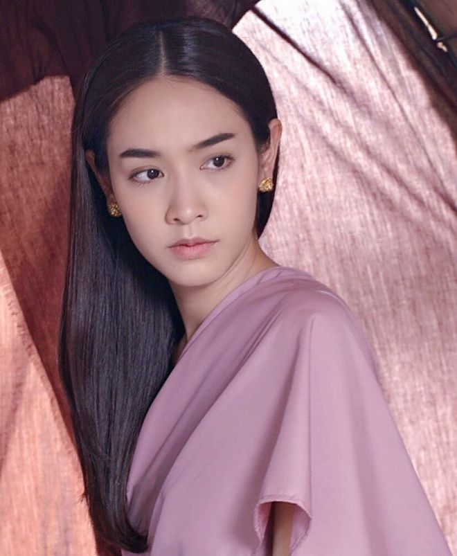 Những ma nữ đẹp chết người, thả thính bùa yêu của điện ảnh Thái Lan (1)