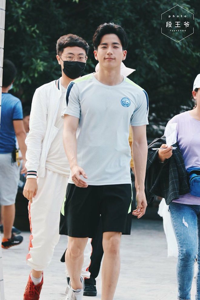 Nonkul Chanon đóng phim "Gió lớn thoáng qua" cùng Hình Chiêu Lâm (14)