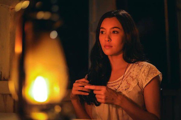 Lồng nghiệp chướng tập 2, 3: Thân phận gái bán hoa của Bella bị phơi bày (5)