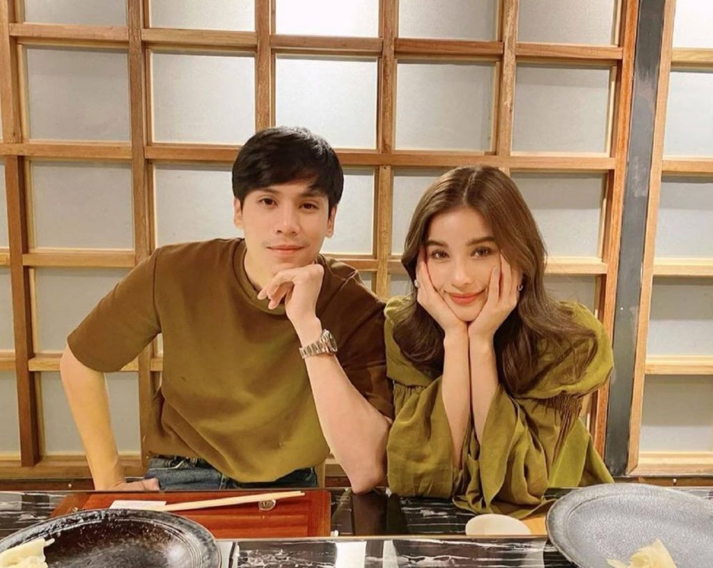 6 cặp đôi sao Thái nổi tiếng đình đám công khai hẹn hò năm 2019 - 2