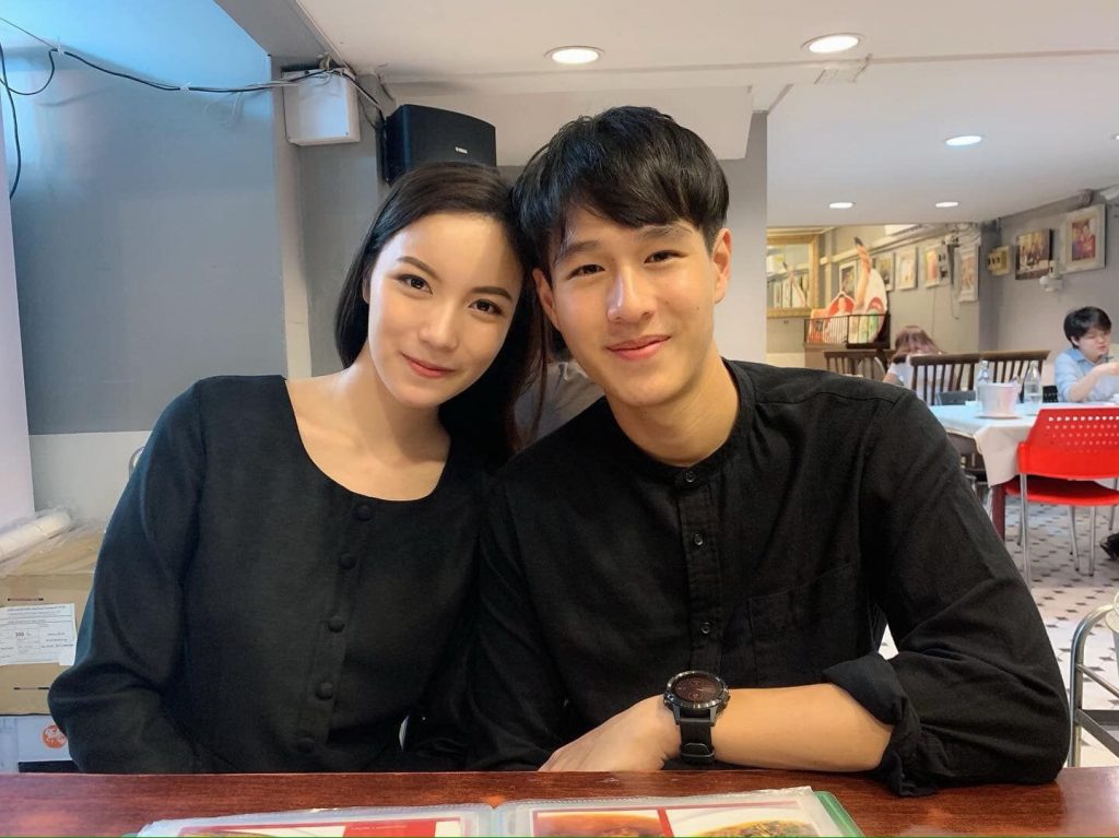 6 cặp đôi sao Thái nổi tiếng đình đám công khai hẹn hò năm 2019 - 3