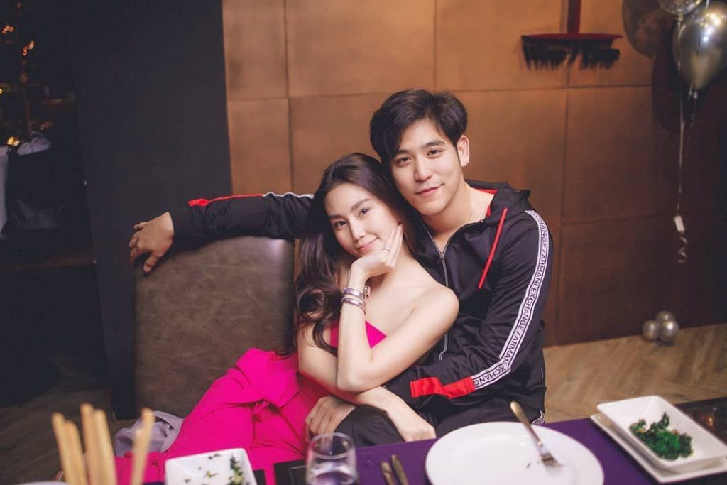 6 cặp đôi sao Thái nổi tiếng đình đám công khai hẹn hò năm 2019 - 5