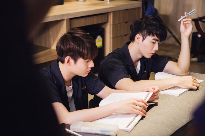 Phim đam mỹ Why R U The Series khiến hủ nữ chết mê dù chưa lên sóng (18)