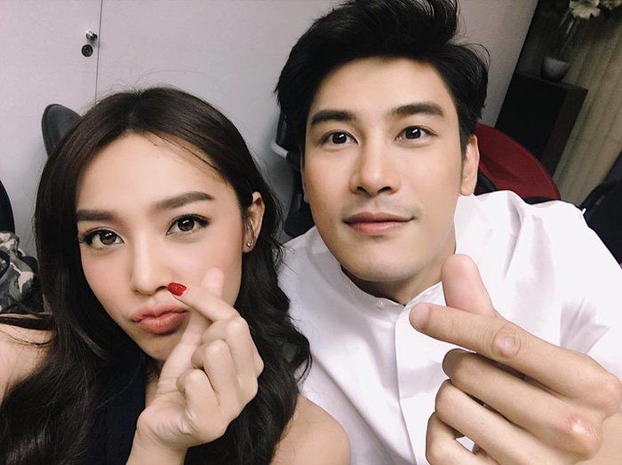 Gián điệp son môi: Phim mới của cặp đôi Ken Phupoom và Namtarn Pichukkana (1)