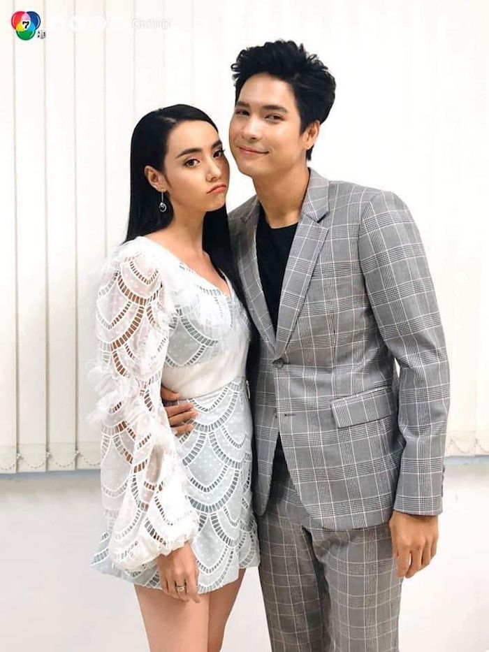 Oan Gia Ngõ Hẹp bản remake do Mike Pattaradet & Mookda Narinrak đóng chính (2)