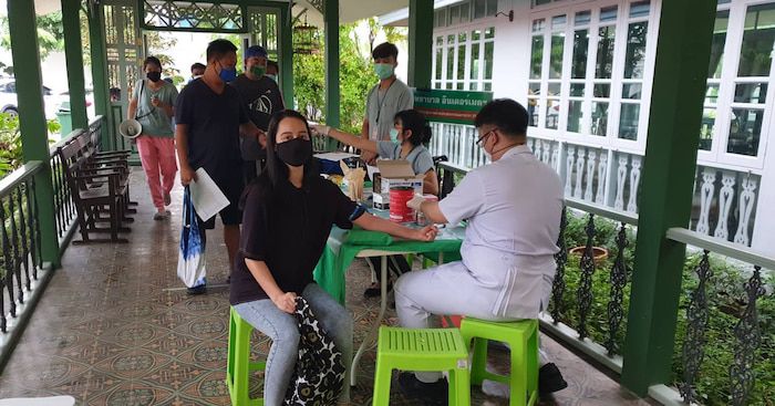 Sợi dây chuyền hoàng lan: Tạo hình của Baifern Pimchanok cực xinh đẹp (2)