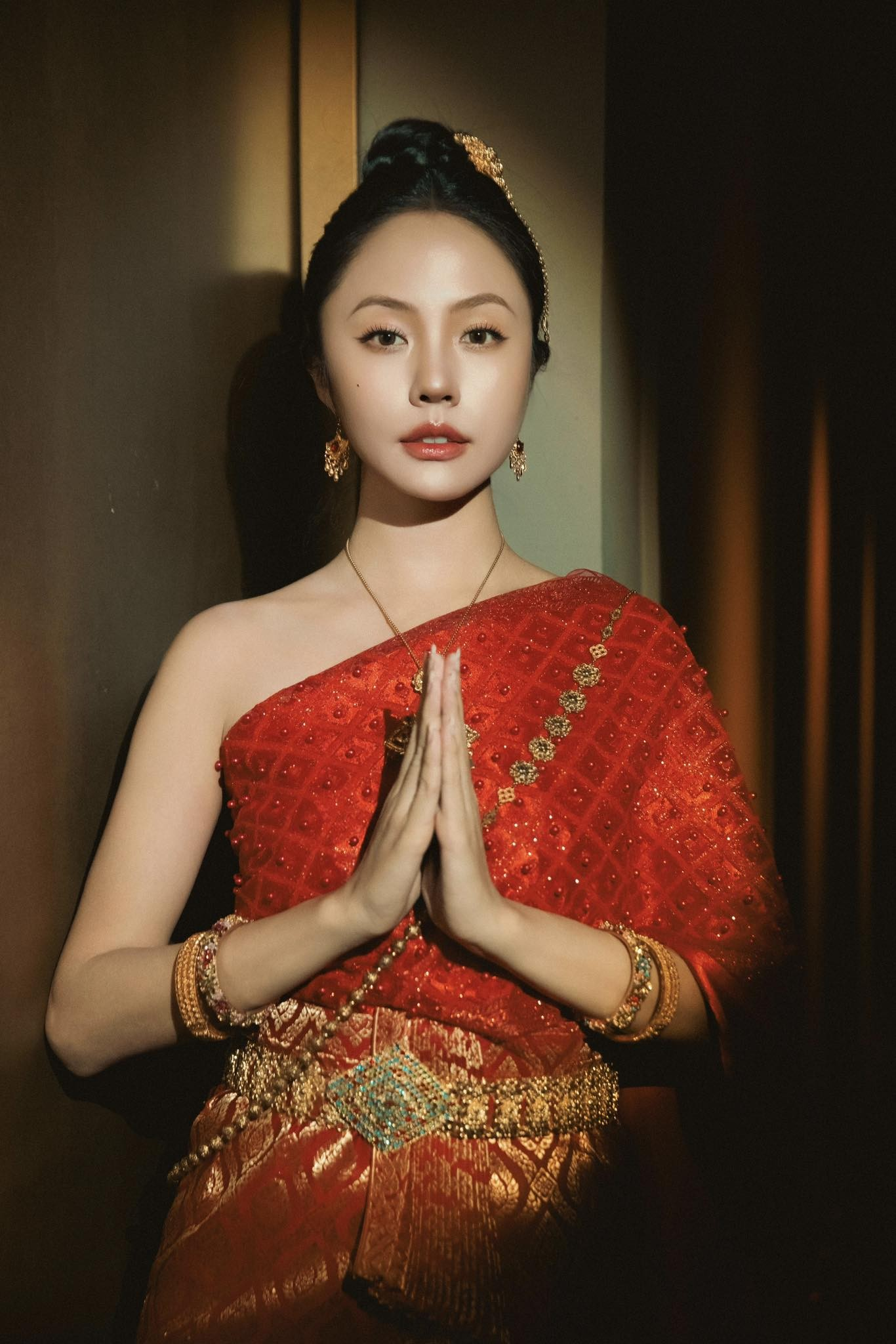 Rima Thanh Vy: Mỹ nhân Việt có vẻ đẹp ma mị tràn màn hình 5