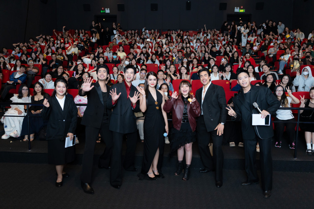 Mỹ nam Nadech Kugimiya và dàn cast “Tee Yod 3”đã đến Việt Nam 1