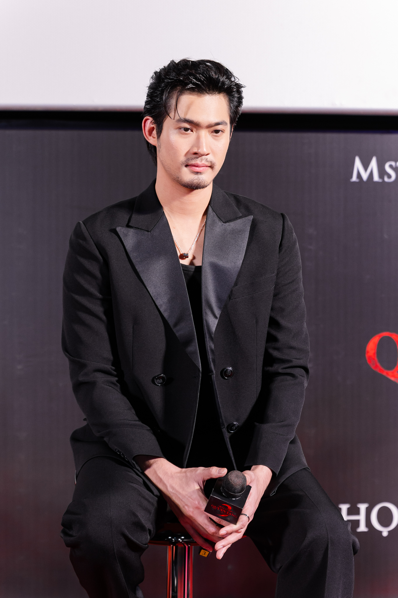 Mỹ nam Nadech Kugimiya và dàn cast “Tee Yod 3”đã đến Việt Nam 9
