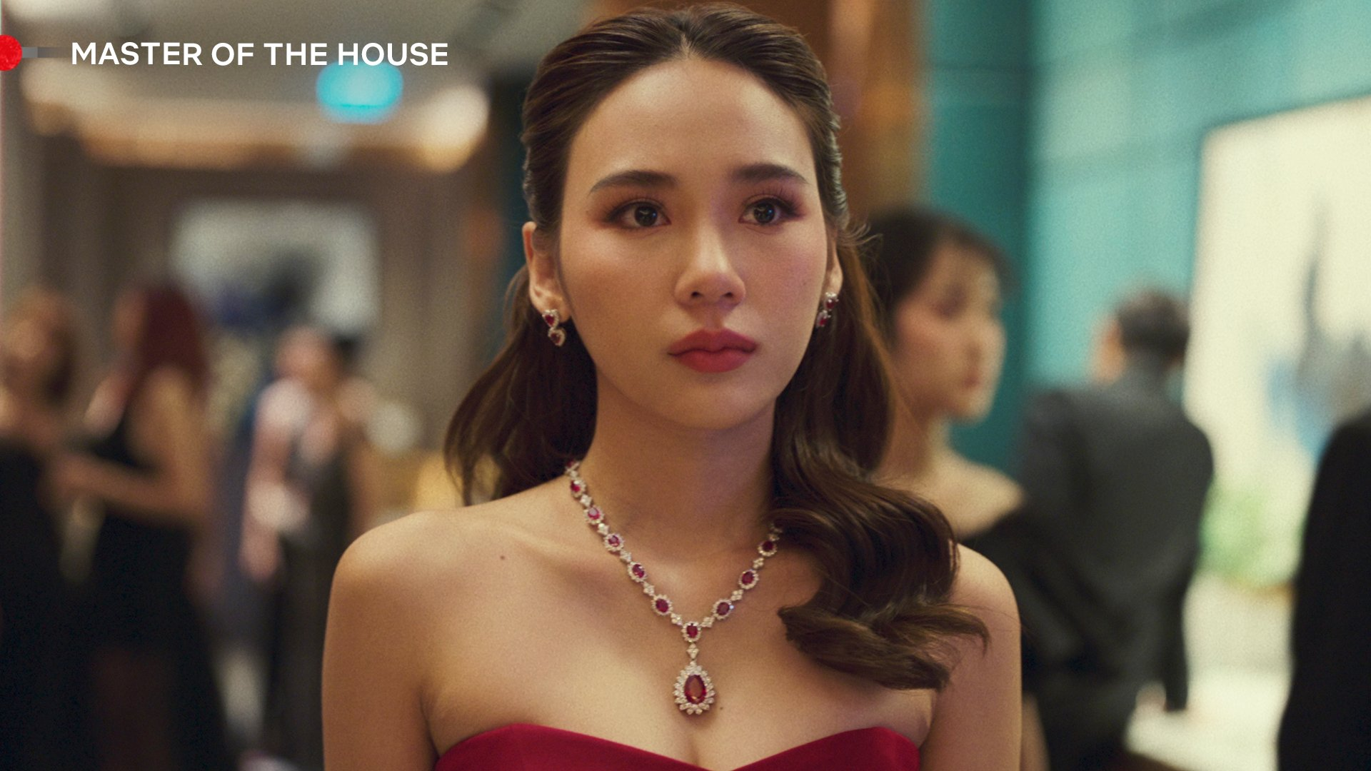 Mỹ nhân Gen Z gây ấn tượng mạnh khi vào vai "ma nữ Nak" 1 Mỹ nhân Gen Z gây ấn tượng mạnh khi vào vai "ma nữ Nak" 1