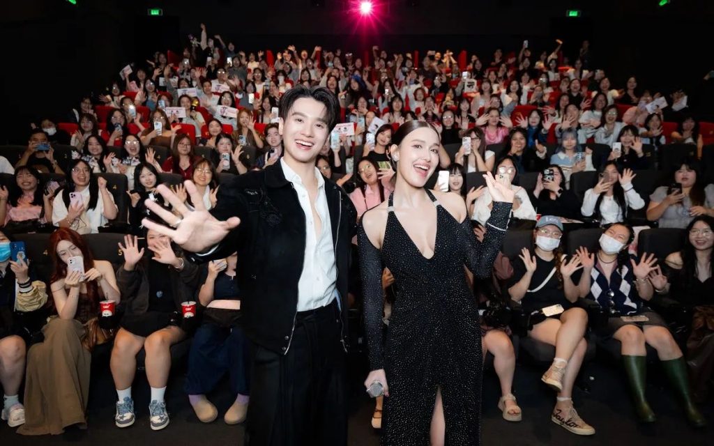 Cặp đôi phim Thái Lan "Người đẹp và Quái lạ" đốn tim fan Việt - 1 Cặp đôi phim Thái Lan "Người đẹp và Quái lạ" đốn tim fan Việt - 1