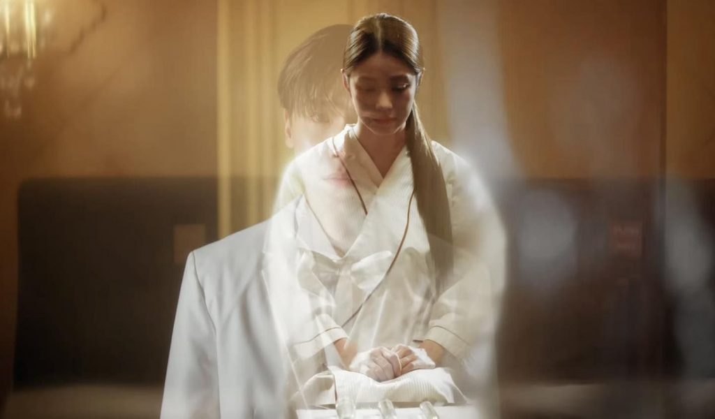 HER: Tình Yêu Của Cô: Bộ phim có cốt truyện chấn động và phức tạp - 8